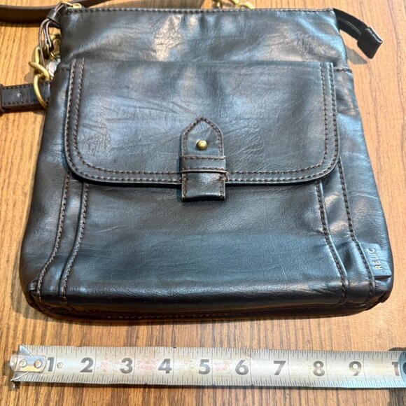 Relic by Fossil Black Crossbody Bag with Gold Chain Strap - Picture 2 of 10
